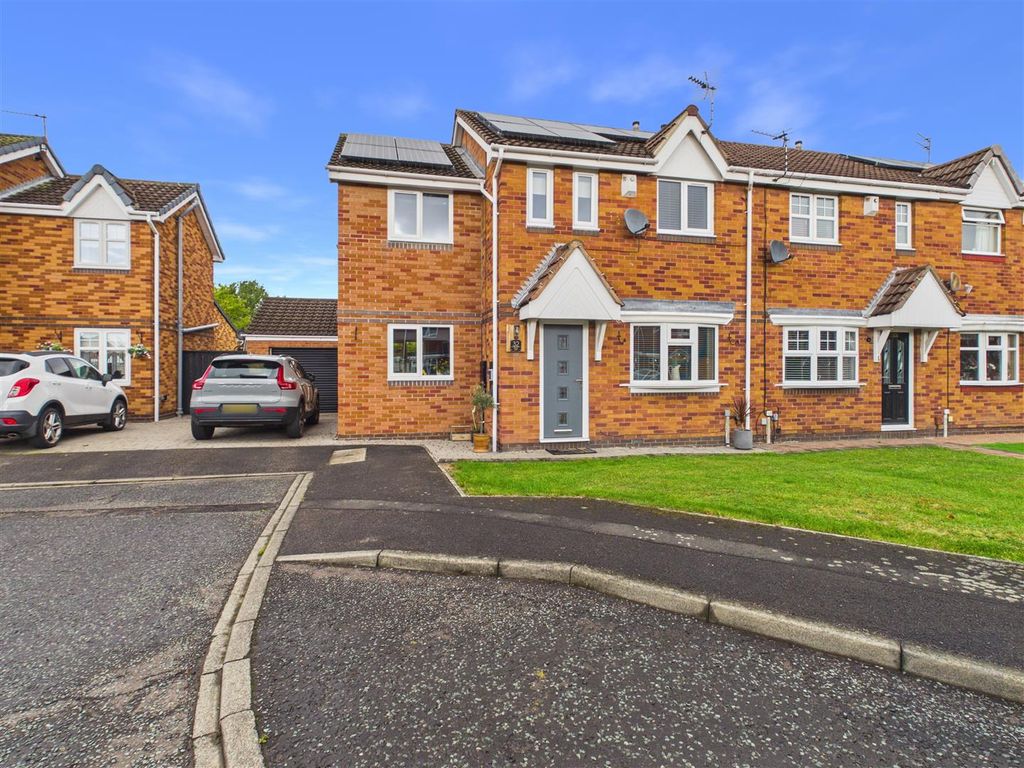 Property photo 1 of 24 Cam01858G0-Pr0336-Still038.Jpg
