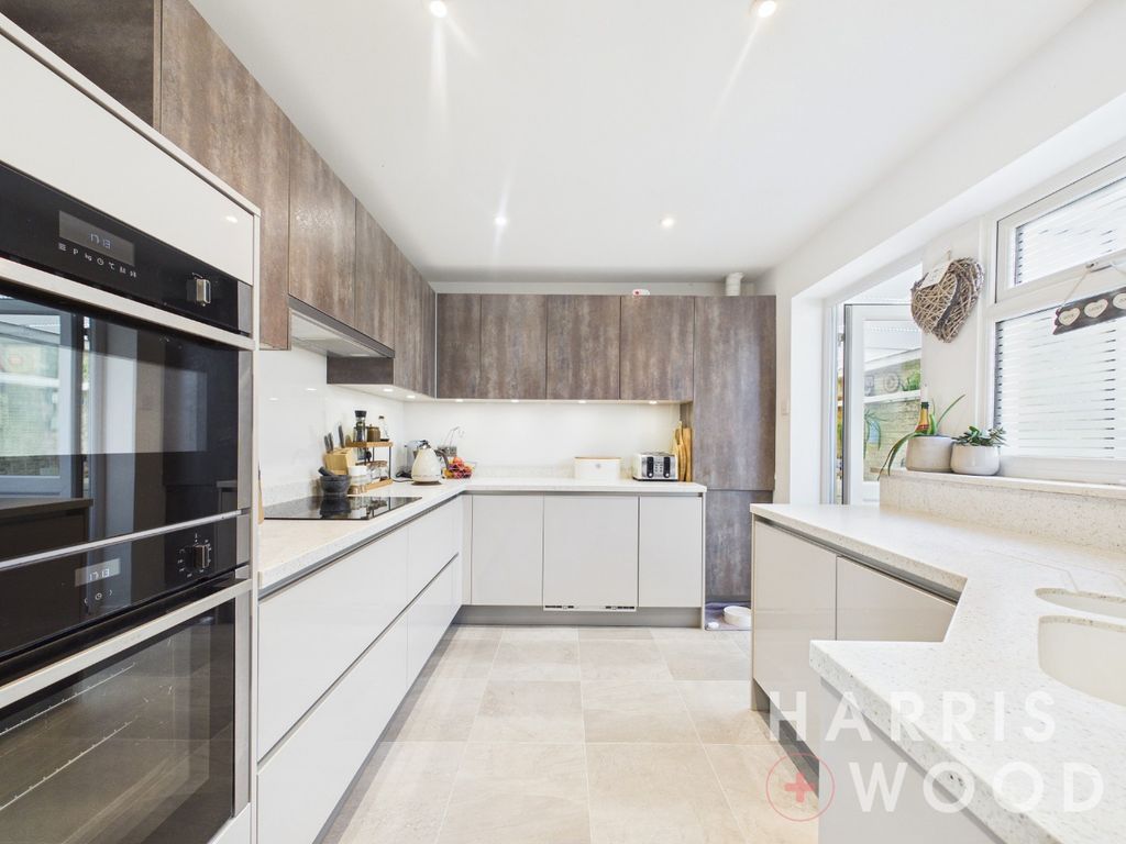 Property photo 2 of 35 5362742