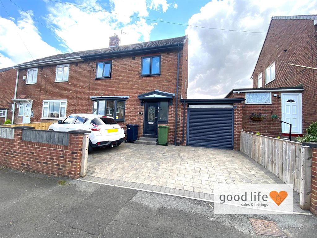 Property photo 1 of 17 20250910_140706799_Ios7Tayroad.Jpg