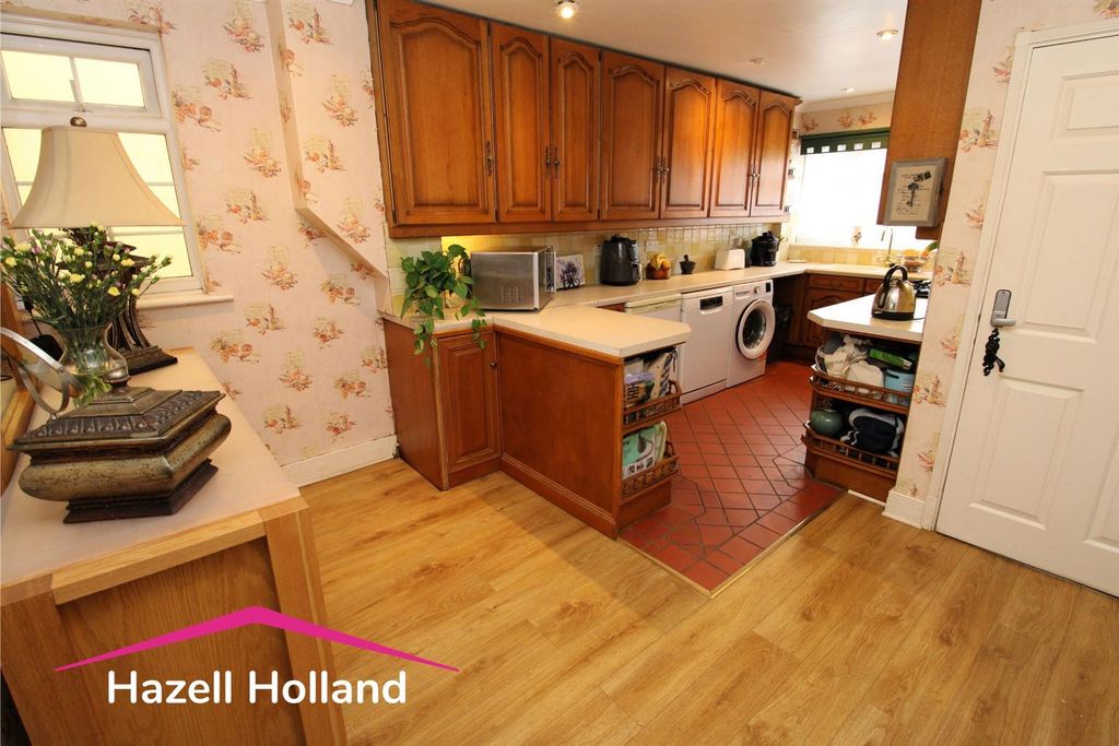 Property photo 3 of 24 Untitled Design - 2026-03-05T152132.782.Jpg