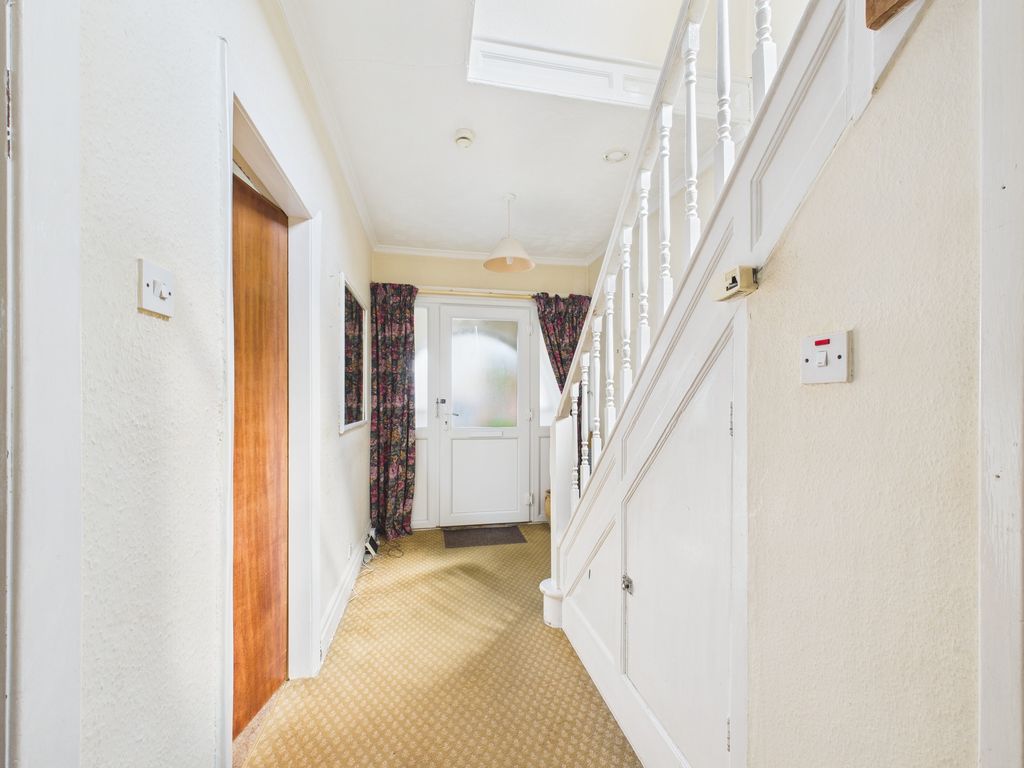 Property photo 3 of 23