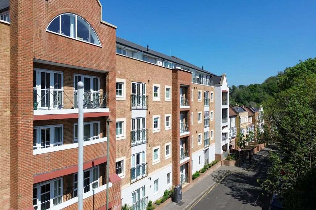 Property photo 1 of 30 Picture No. 51