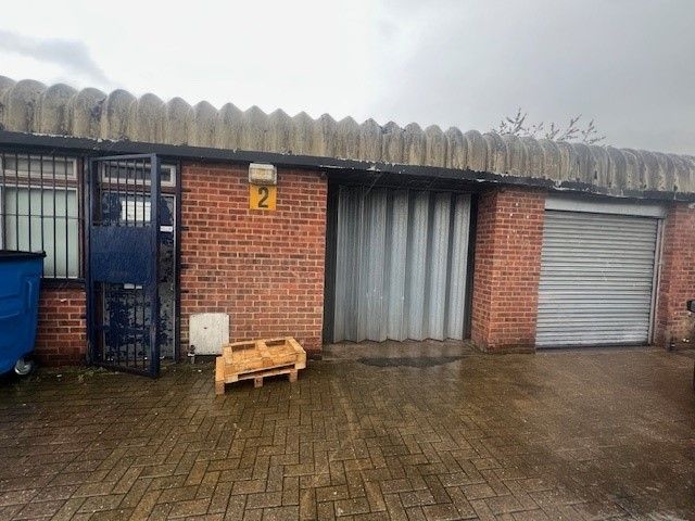Property photo 1 of 2