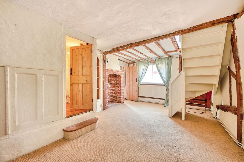 Property photo 3 of 19