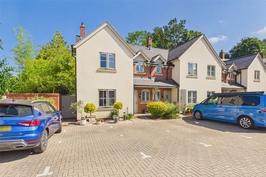 Property photo 1 of 14 Picture No. 17