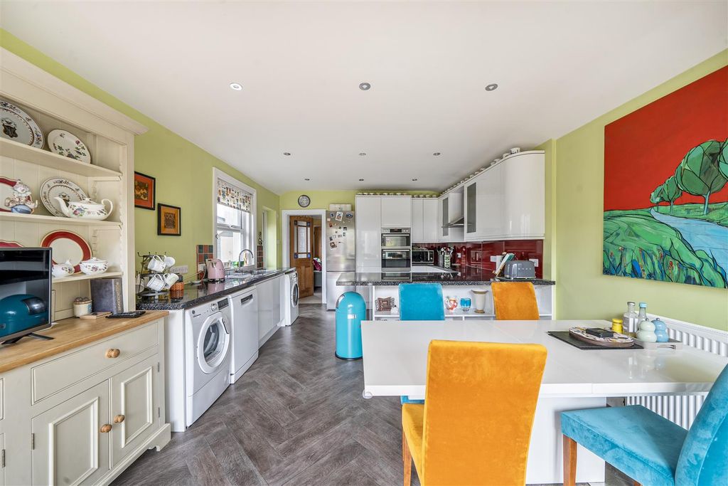 Additional image 18 of 4 bed detached house for saleSalisbury Road, Blandford Forum DT11