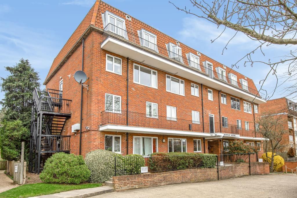 Property photo 2 of 11 External View