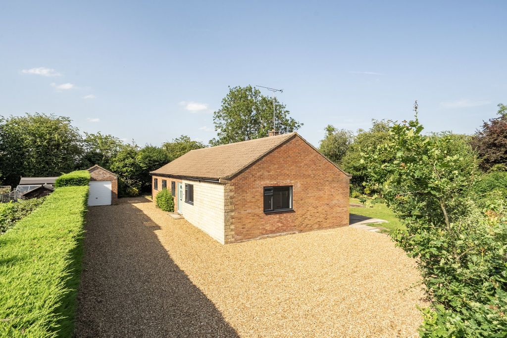 Property photo 1 of 29