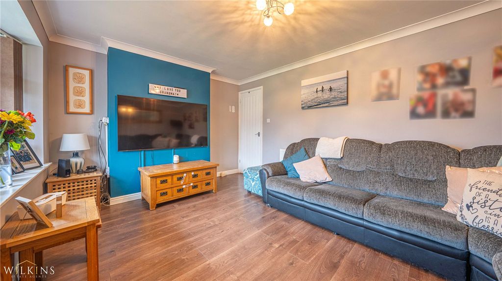 Property photo 3 of 40 Picture No. 08