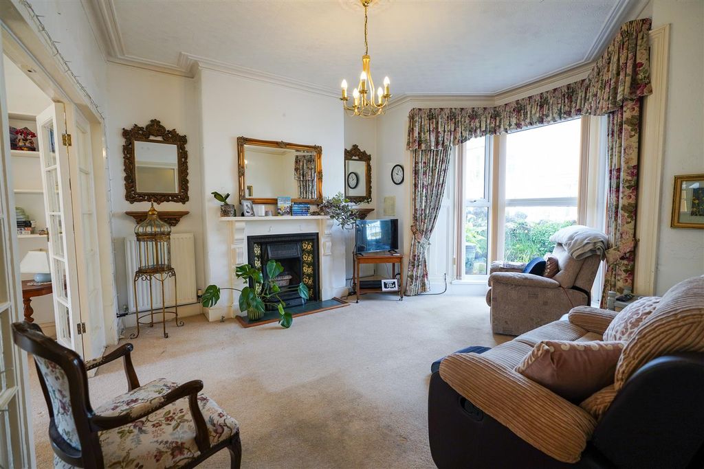 Property photo 2 of 28 Dsc00999.Jpg