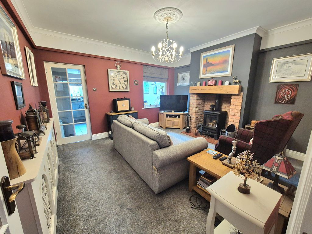 Property photo 3 of 19