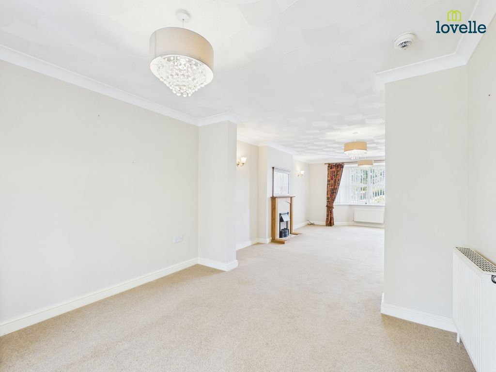 Property photo 3 of 24