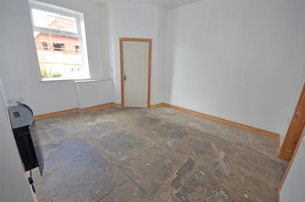 Property photo 2 of 14 01A.Jpg