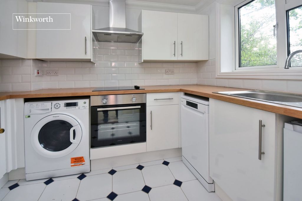 Property photo 2 of 13 Picture No. 05