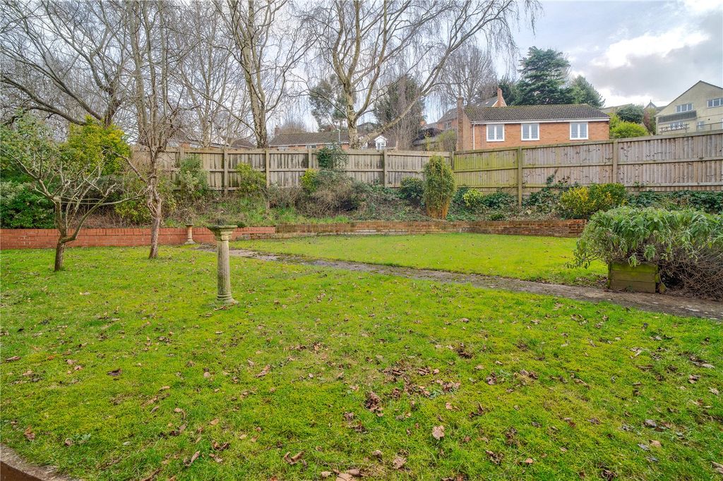 Property photo 2 of 14 Picture No. 01