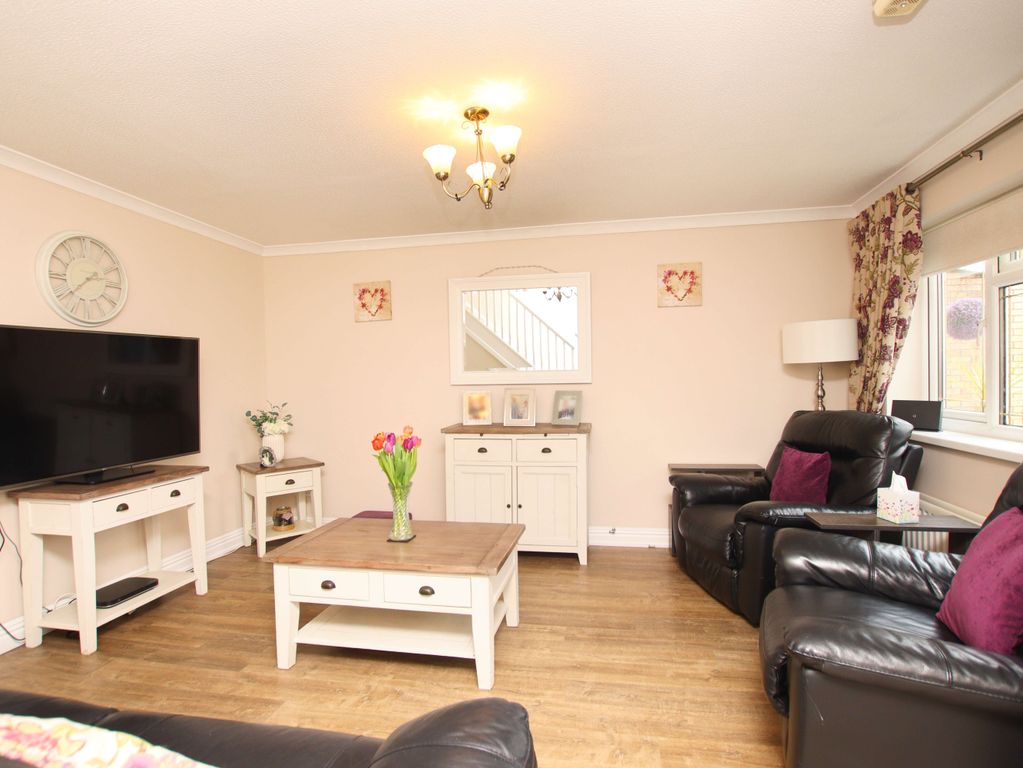 Property photo 3 of 23