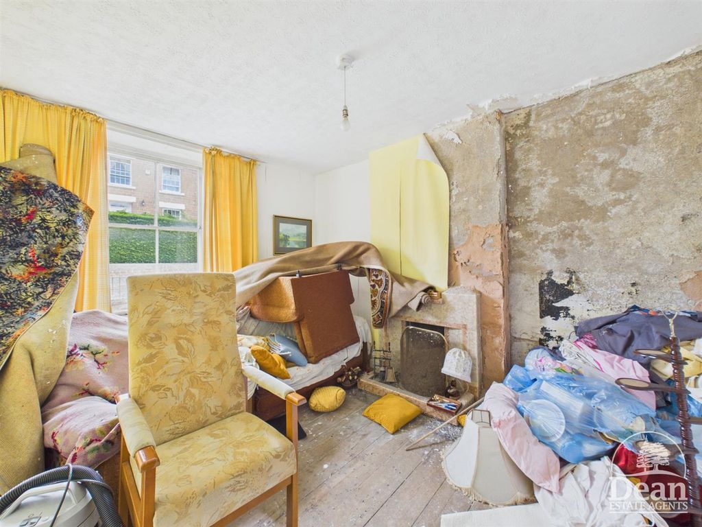 Property photo 3 of 21