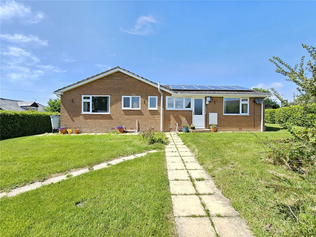 Property photo 2 of 26 Picture No. 34