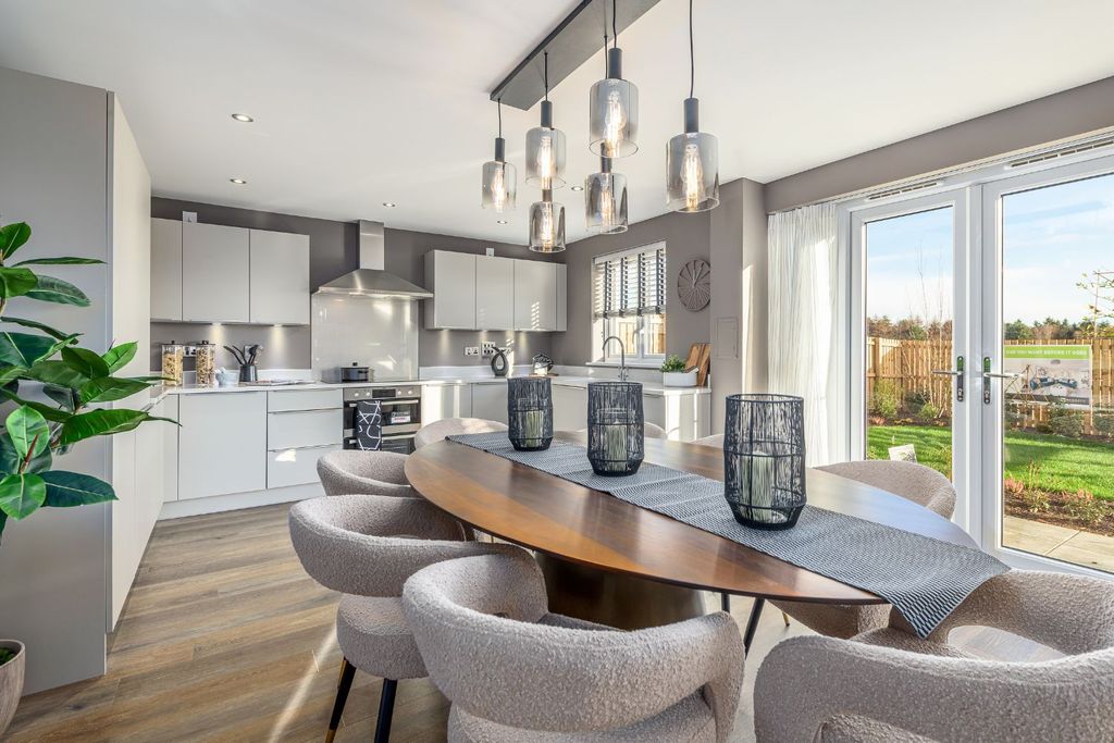 Property photo 2 of 10 Kitchen/Dining In 4 Bedroom Harris House Type