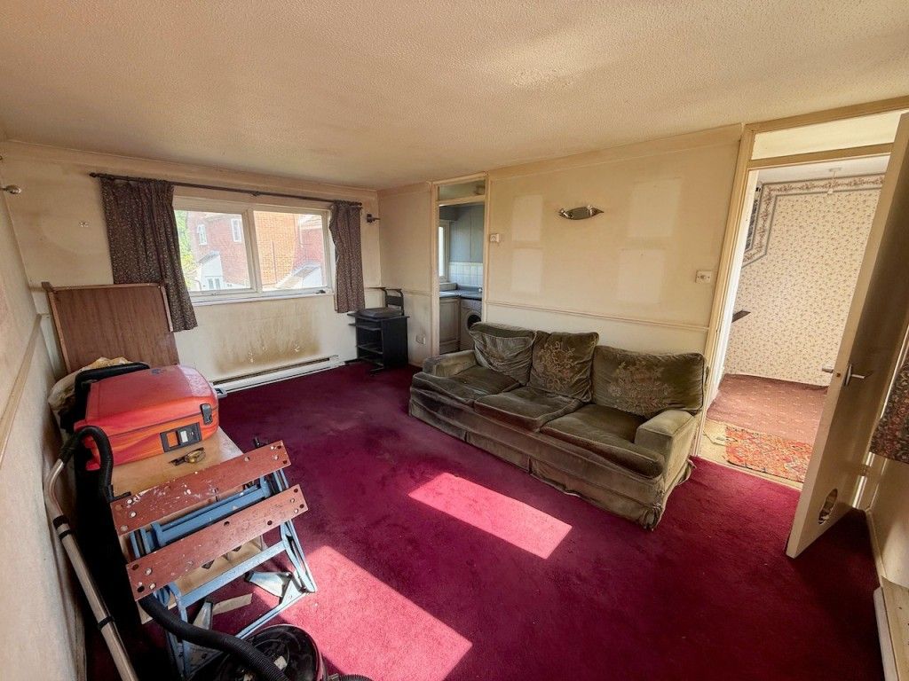 Property photo 3 of 8 Living Room