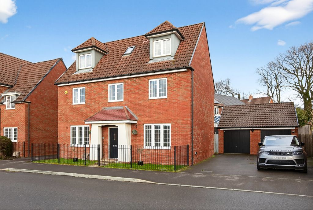 Property photo 1 of 20