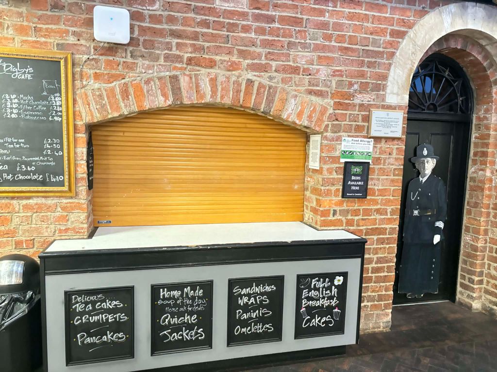 Property photo 2 of 10 Photo 2