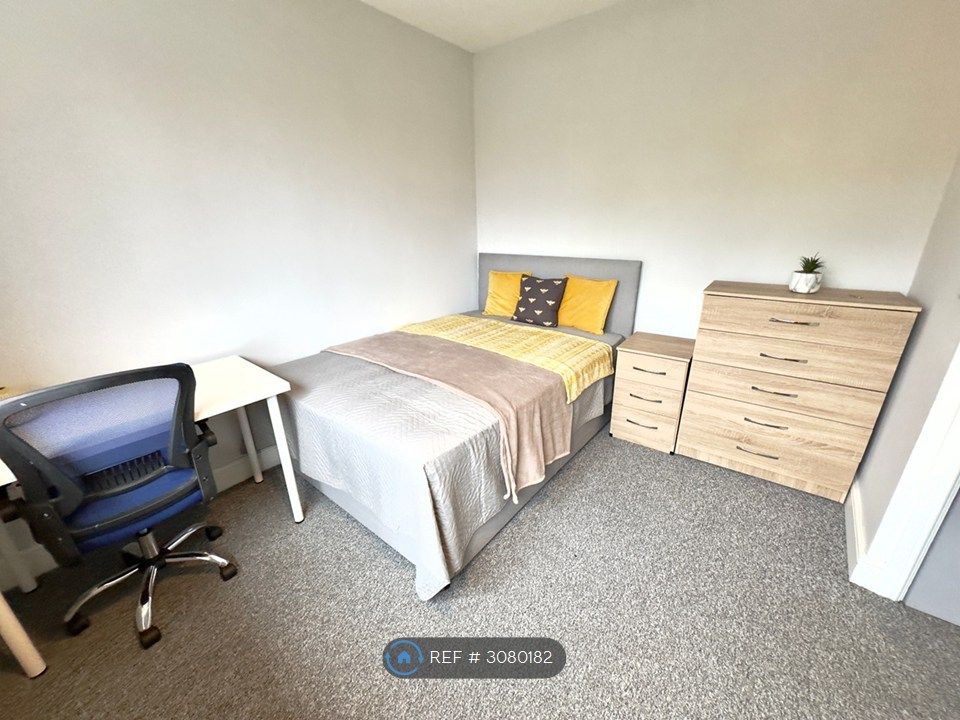Property photo 1 of 26