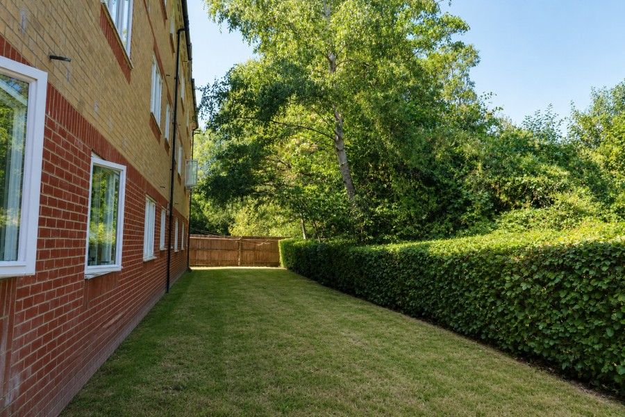 Property photo 2 of 7