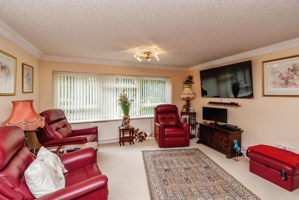 Property photo 3 of 20