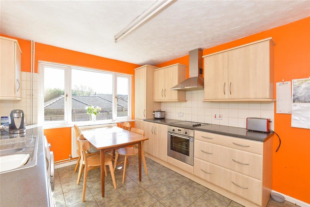 Property photo 1 of 14 Kitchen