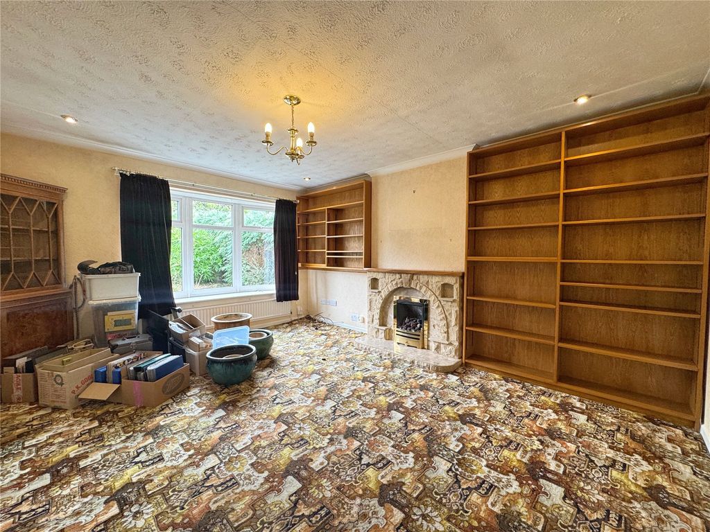 Property photo 2 of 32 Picture No. 02