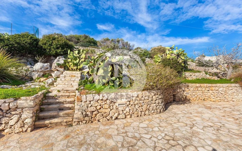 Property photo 3 of 43