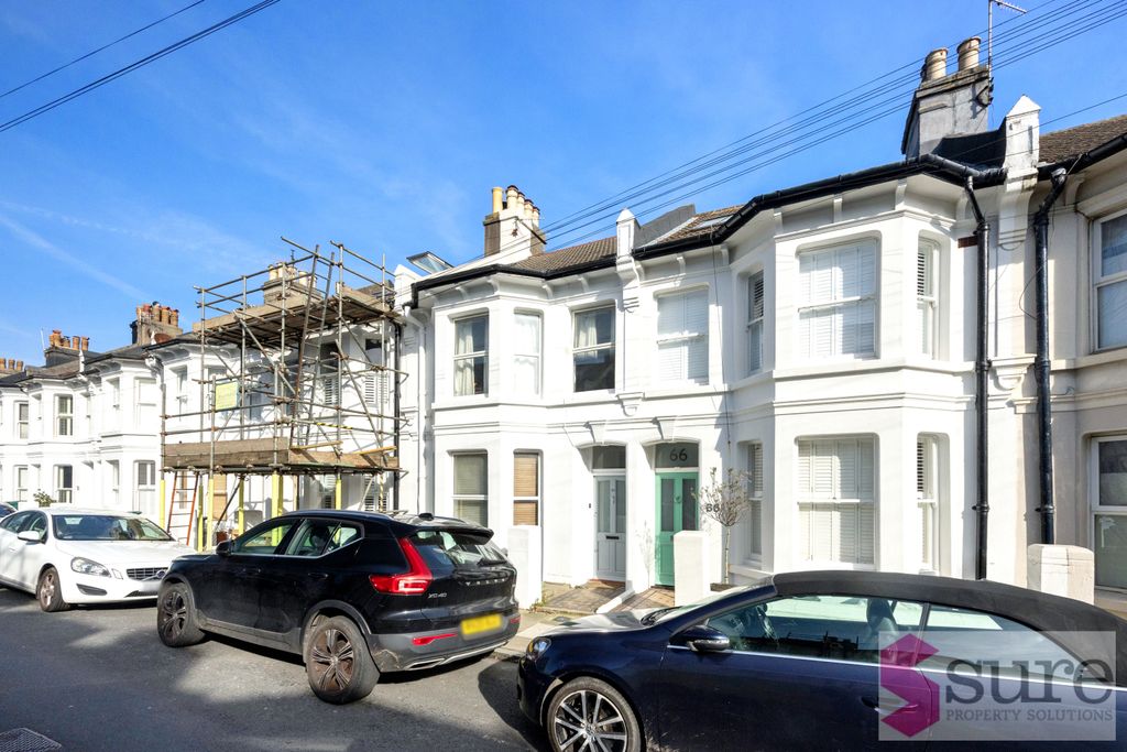 Property photo 1 of 8 Coventry Street, 68-018-1