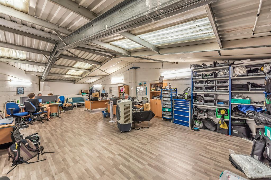 Property photo 1 of 10 519867 3.Jpg