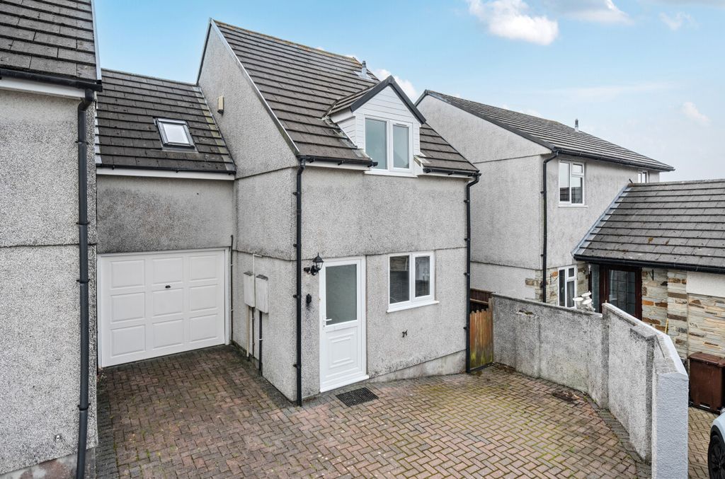 Property photo 1 of 15 1 - Main