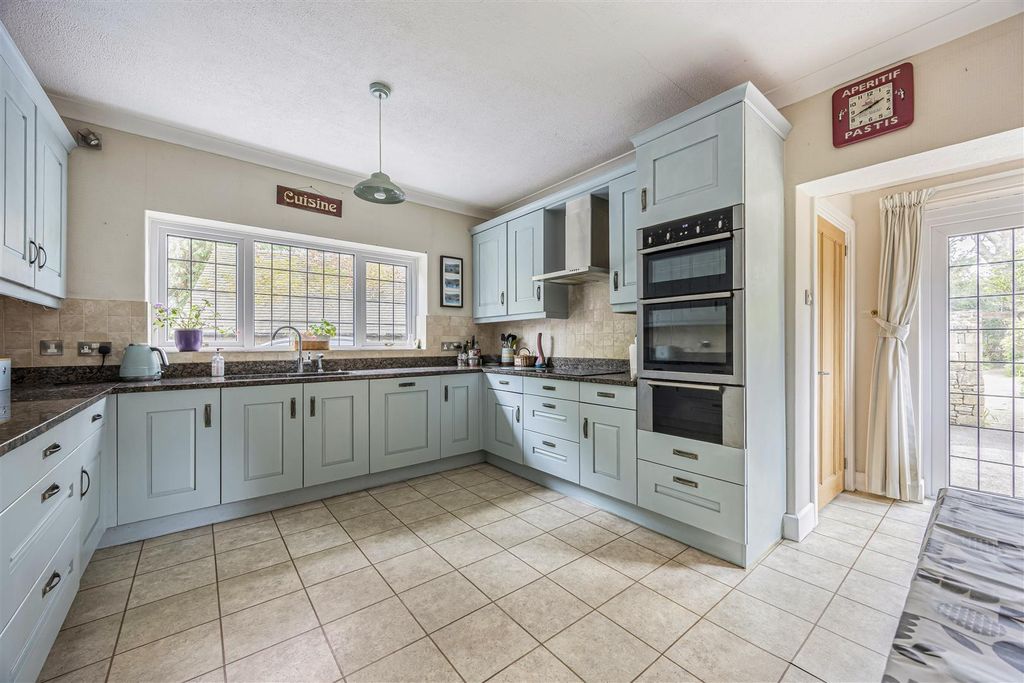 Property photo 3 of 12 Sketch_Ph39_6510750.Jpg