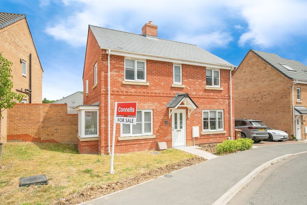 Property photo 1 of 17