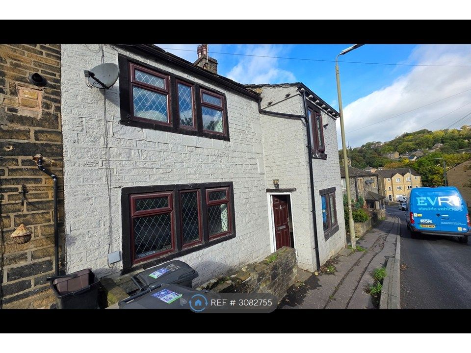 Property photo 2 of 12