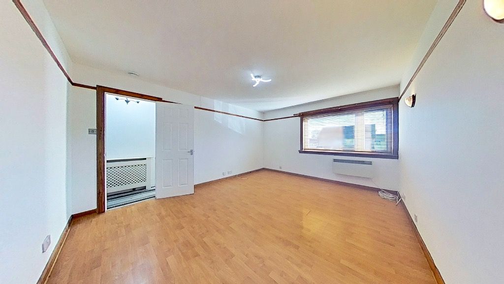 Property photo 3 of 13 Photo 3