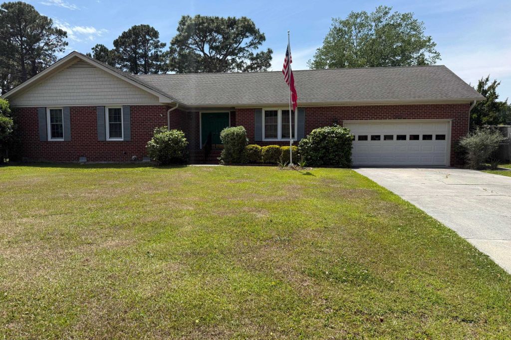 Property photo 1 of 31