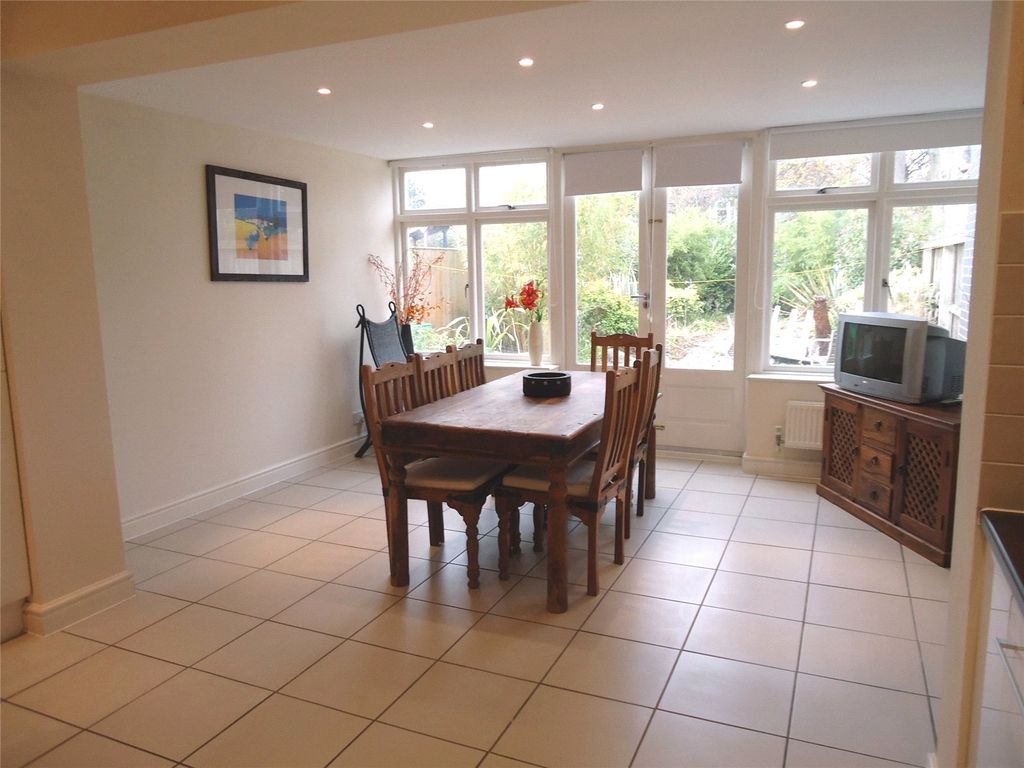 Property photo 3 of 17 Picture No. 21