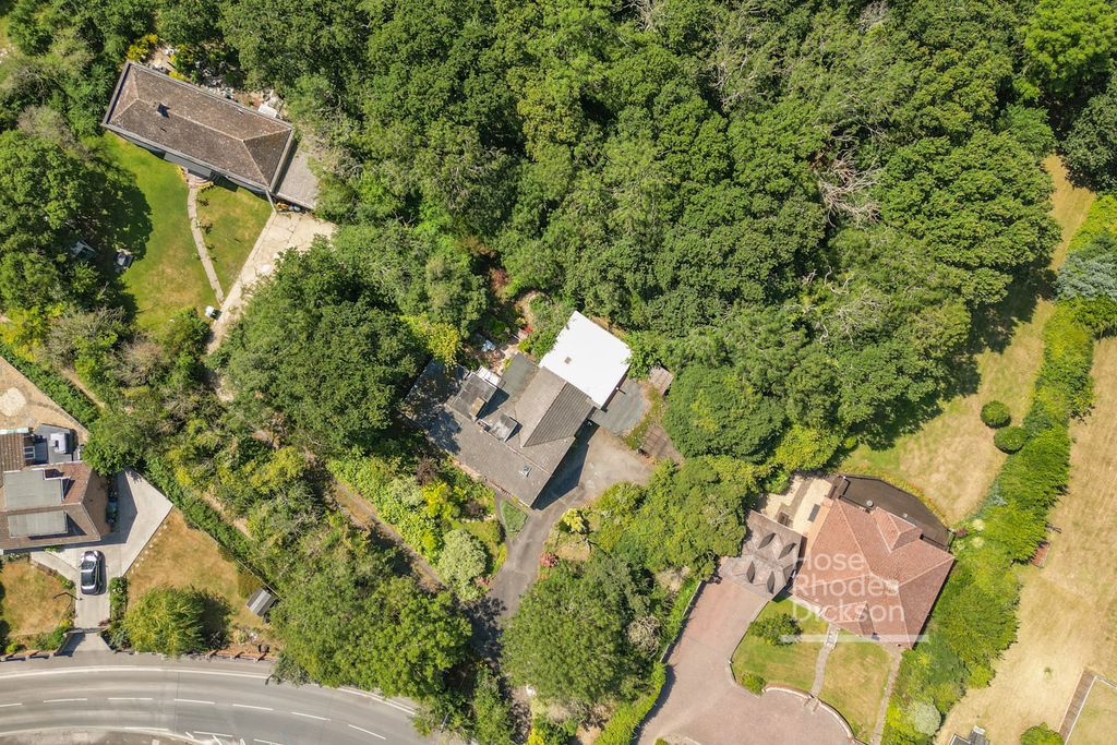 Property photo 2 of 35 Pbox-Img.Jpg