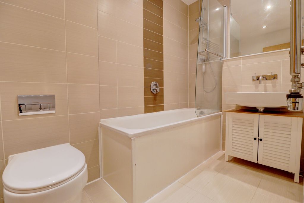 Property photo 3 of 12 Picture No. 11