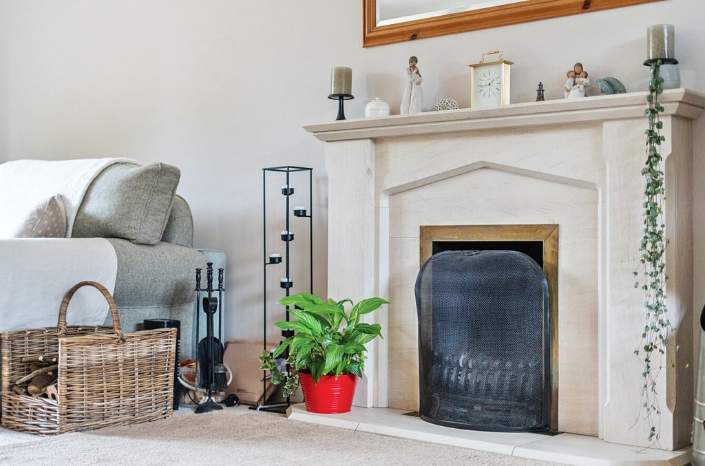 Property photo 3 of 26 1333224-25-6890c4...