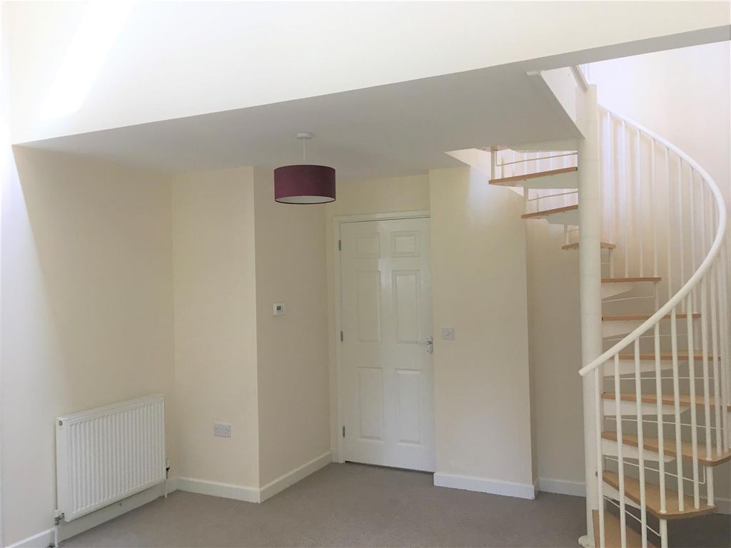 Property photo 2 of 8 Img_3843.Jpg