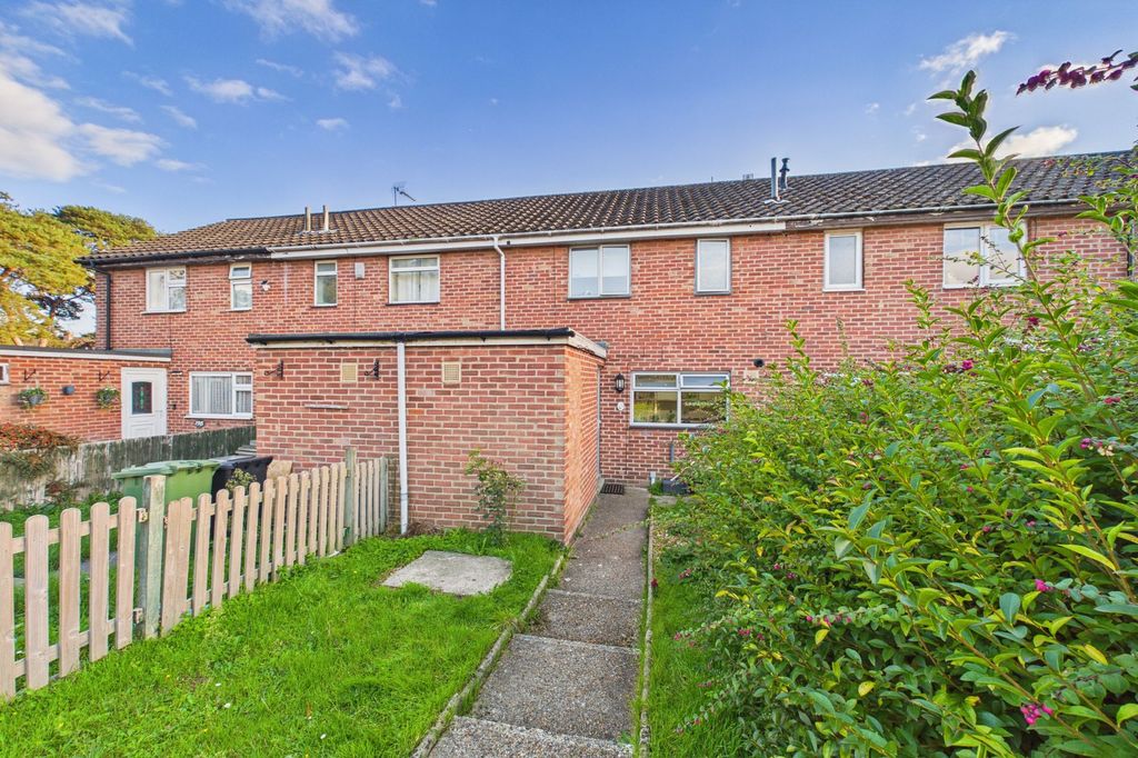 Property photo 1 of 16