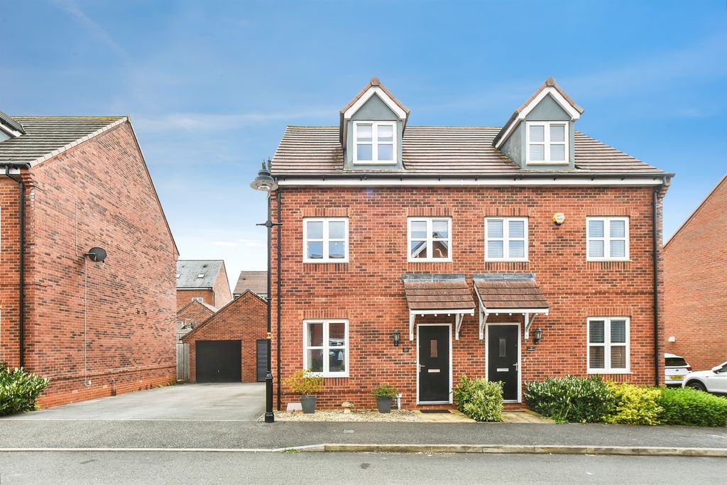 Property photo 1 of 24