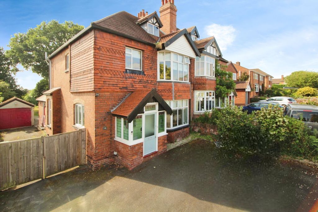 Property photo 1 of 29