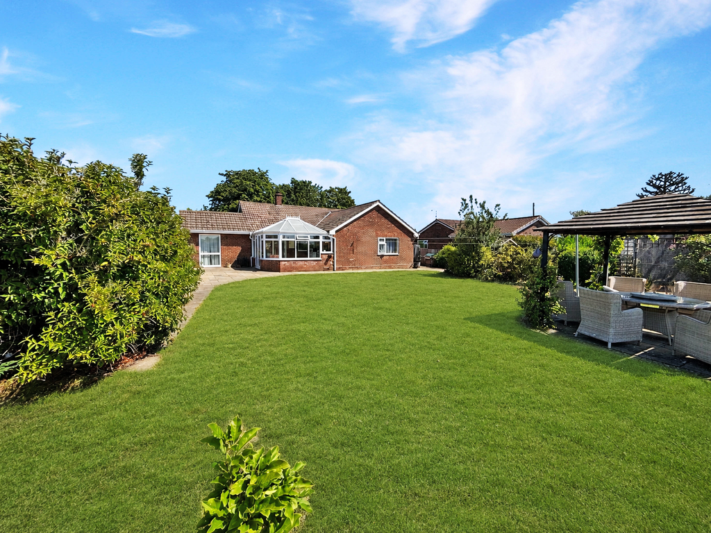Property photo 1 of 17 2