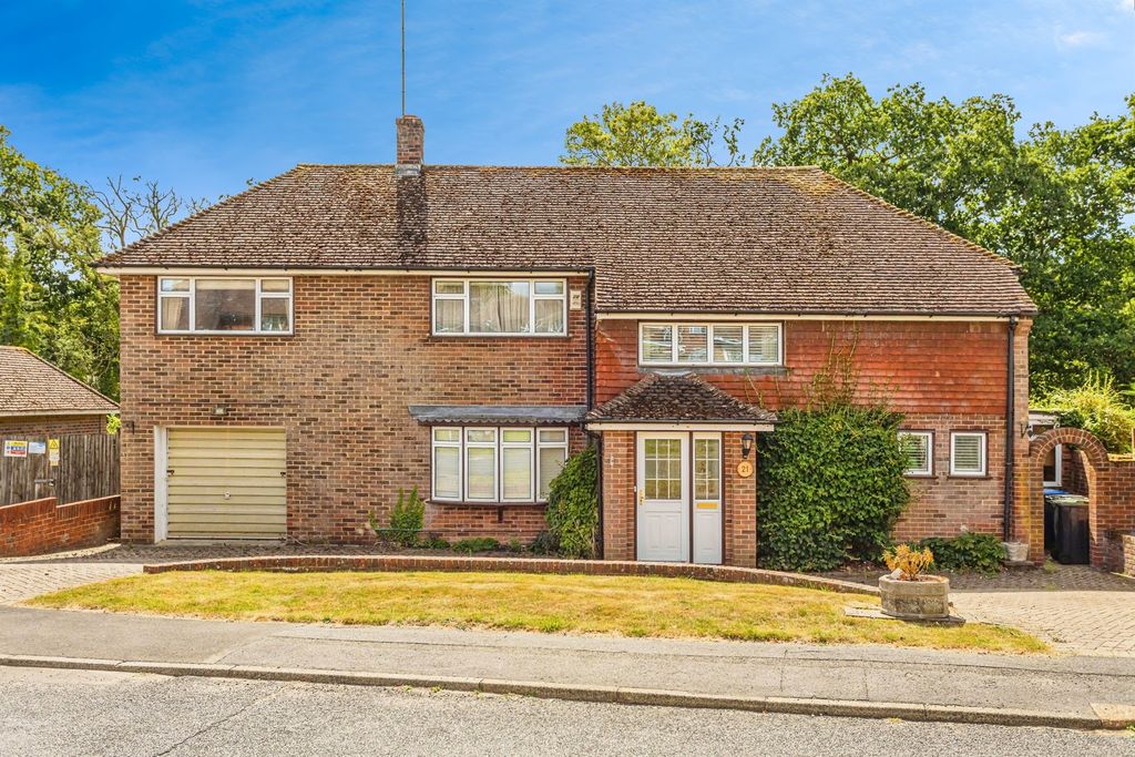 Property photo 1 of 23